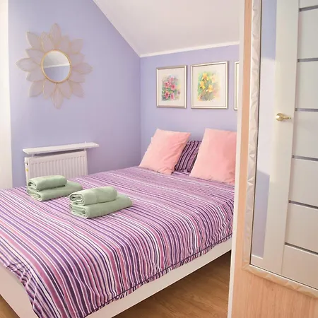 Jastrzębia Góra 12 B Apartament *