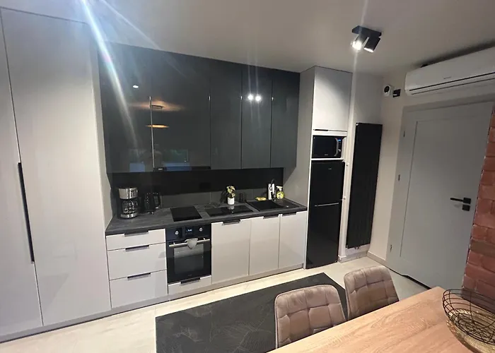 Jastrzebia Gora شقة